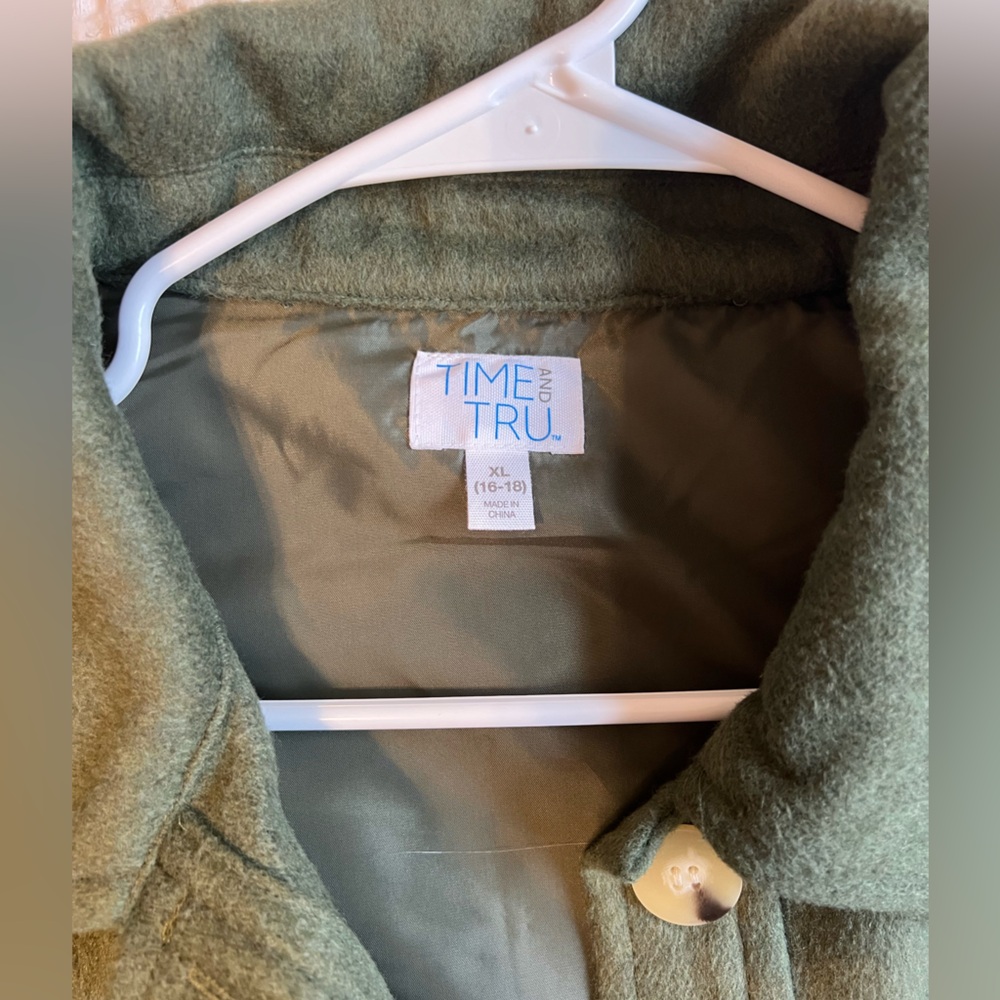 Time and Tru Jacket - Picture 3 of 4